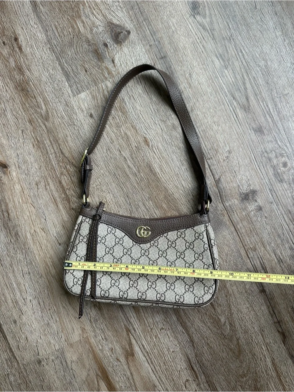 Gucci Beige Brown GG Canvas Shoulder Bag - Picture 2 of 6